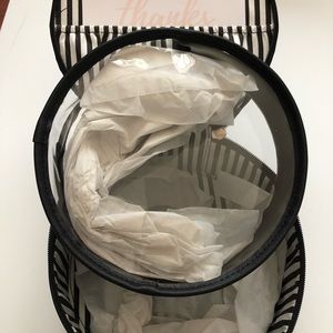 Black Makeup Carrier